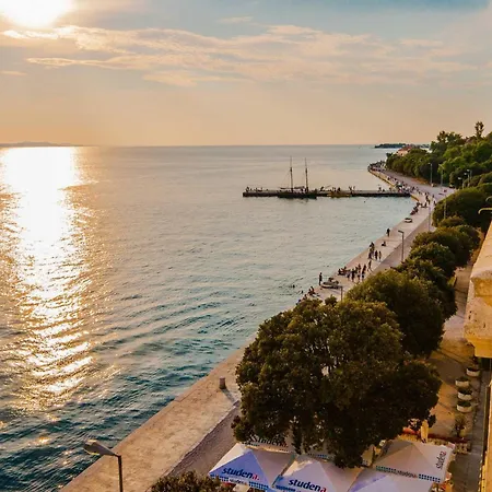 Charming In With Views Apartment Zadar