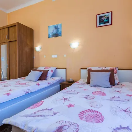 Charming In With Views Zadar