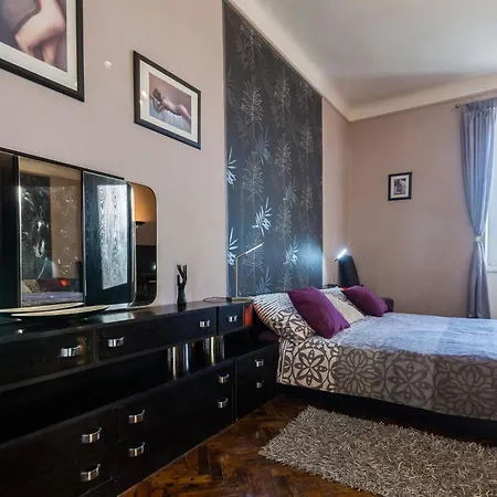 Charming In With Views * Zadar