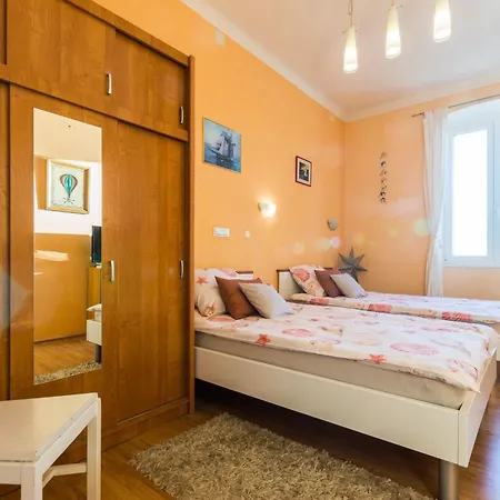 Apartment Charming In With Views Zadar